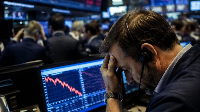 Global Tech Market Turmoil: Insights and Implications for Investors